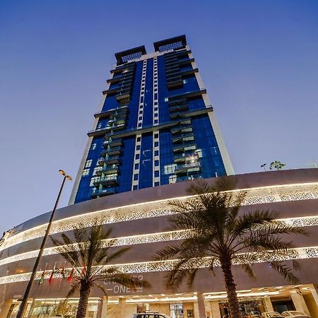 La Vie Gardens Hotel Apartments Dubái Exterior foto